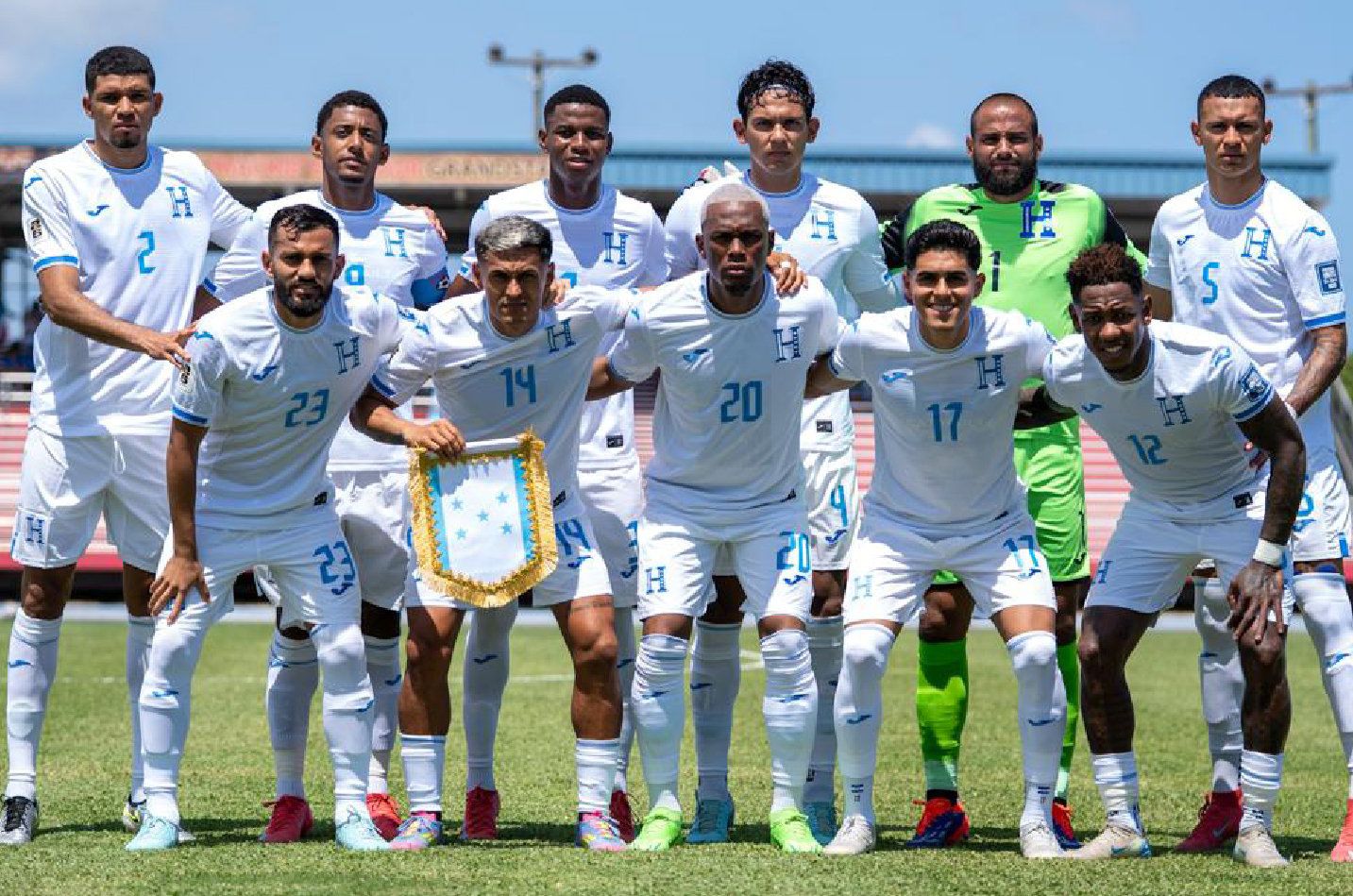 Honduras avanza en clasificatorias mundialistas