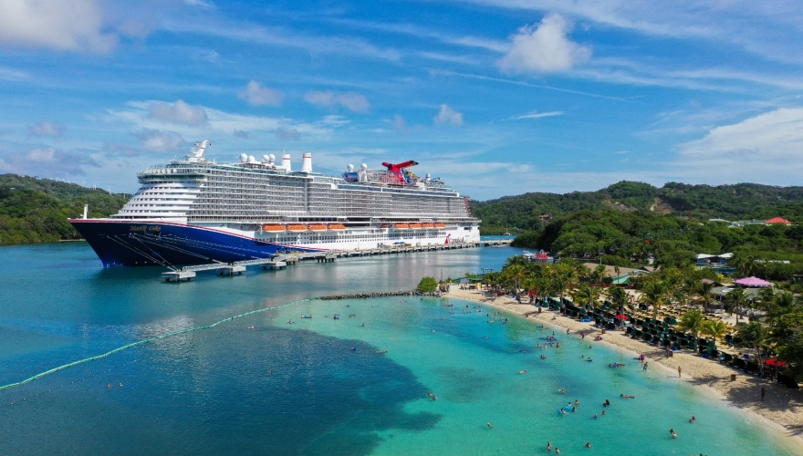 Turismo en Roatan rompe records de visitantes